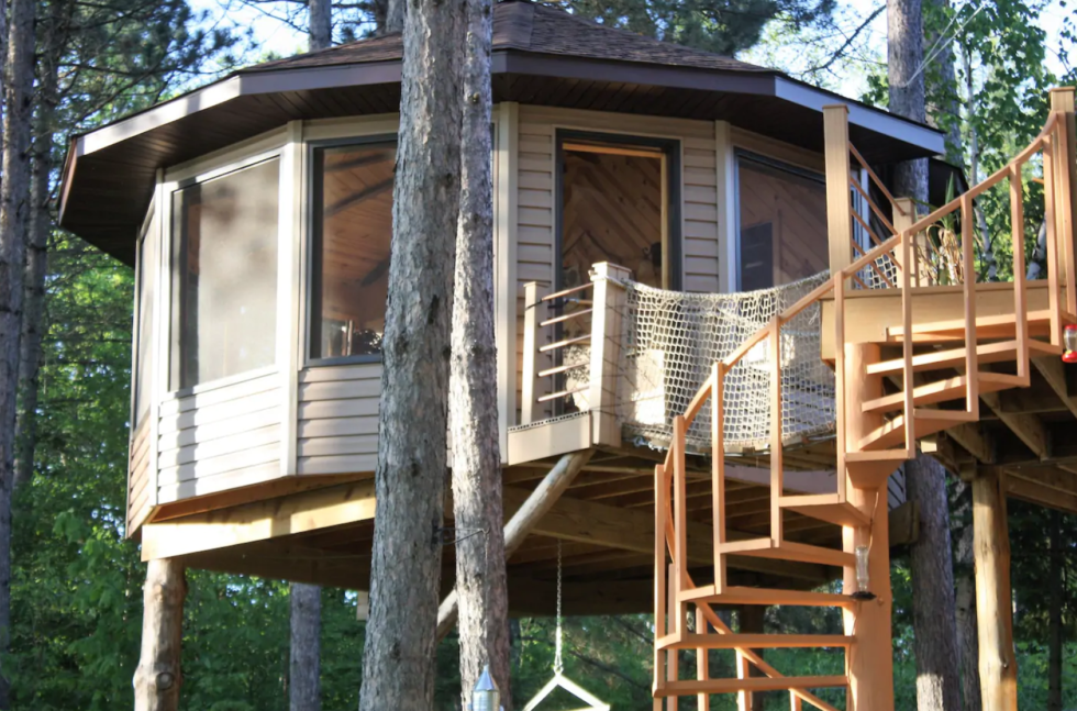 tree house airbnb near me